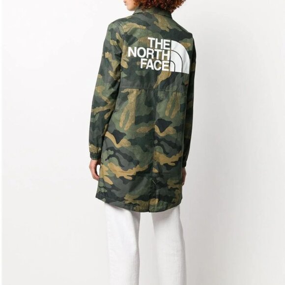 North Face Camo Telegraphic Coaches Jacket — Women's Small - Picture 2 of 5